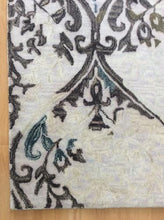 Load image into Gallery viewer, Handmade Wool/ Viscose Modern Beige 5' x 8' CH-1150-A Area Rug