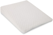 Load image into Gallery viewer, Foam Wedge w/ White Quilted Zippered Cover 32 x 26 x 5.5 in