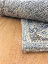 Load image into Gallery viewer, Handmade Wool Persian Light Blue/ Silver 5' x 8' CH-2159-A Area Rug