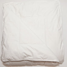 Load image into Gallery viewer, Down Etc. Aquaplush LITE Comforter- White - King 106 x 94