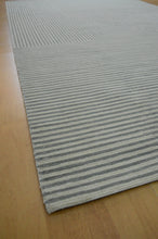 Load image into Gallery viewer, Handmade Wool Modern Light Blue/ Ivory 5' x 8' CH-2158 Area Rug