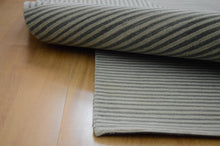 Load image into Gallery viewer, Handmade Wool Modern Light Blue/ Ivory 5' x 8' CH-2158 Area Rug