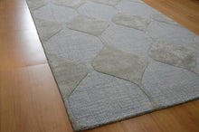 Load image into Gallery viewer, Handmade Wool/ Viscose Modern Light Blue 5' x 8' CH-2182-A Area Rug