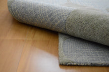 Load image into Gallery viewer, Handmade Wool/ Viscose Modern Light Blue 5' x 8' CH-2182-A Area Rug