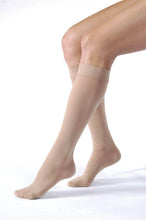 Load image into Gallery viewer, Jobst Relief 20 - 30 Mmhg Unisex Closed Toe Knee Highs W/ Silicone Top Band - Beige - Medium