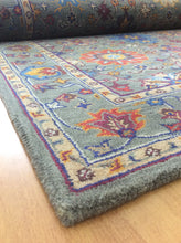 Load image into Gallery viewer, Handmade Wool Persian Gray 5' x 8' RH-1035JWEL Area Rug