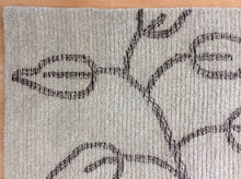 Load image into Gallery viewer, Handmade Wool Floral Beige 5' x 8' CH-2176-A Area Rug