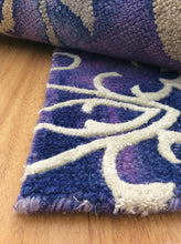 Load image into Gallery viewer, Handmade Wool Floral Purple 5' x 8' CH-2168-B Area Rug