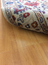 Load image into Gallery viewer, Handmade Wool Persian Silver 5' x 8' RH-1058JWEL Area Rug
