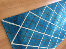 Load image into Gallery viewer, Handmade Wool Modern Blue 5' x 8' CH-2175-C Area Rug