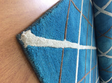 Load image into Gallery viewer, Handmade Wool Modern Blue 5' x 8' CH-2175-C Area Rug