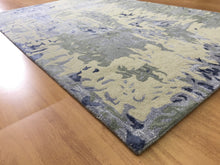 Load image into Gallery viewer, Handmade Wool/ Viscose Modern Silver/ Blue 5' x 8' CH-2163-A Area Rug