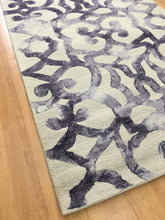 Load image into Gallery viewer, Handmade Wool Modern Ivory/ Purple 5' x 8' lt1012 Area Rug
