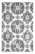 Load image into Gallery viewer, Handmade Wool Floral Ivory/ Black 5' x 8' lt1100 Area Rug