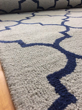 Load image into Gallery viewer, Handmade Wool Modern Gray/ Blue 5' x 8' lt1233 Area Rug
