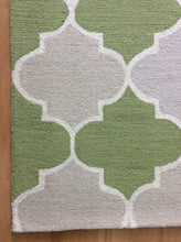 Load image into Gallery viewer, Handmade Wool Modern Ivory/ Green 5' x 8' lt1237 Area Rug