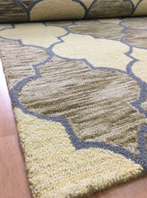 Load image into Gallery viewer, Handmade Wool Modern Gold/Green 5' x 8' lt1264 Area Rug