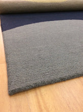 Load image into Gallery viewer, Handmade Wool Modern Blue/ Gray 5' x 8' lt1289 Area Rug
