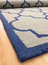 Load image into Gallery viewer, Handmade Wool Modern Gray/ Blue 5' x 8' lt1297 Area Rug
