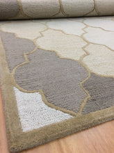 Load image into Gallery viewer, Handmade Wool Modern Beige/ Brown 5' x 8' lt1298 Area Rug
