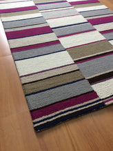 Load image into Gallery viewer, Handmade Wool Modern Ivory/ Pink 5' x 8' lt1354 Area Rug