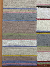 Load image into Gallery viewer, Handmade Wool Modern Ivory/ Rust 5' x 8' lt1367 Area Rug