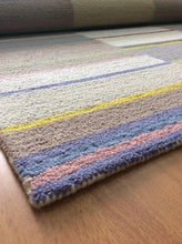 Load image into Gallery viewer, Handmade Wool Modern Ivory/ Rust 5' x 8' lt1367 Area Rug