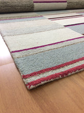 Load image into Gallery viewer, Handmade Wool Modern Ivory/ Silver 5' x 8' lt1379 Area Rug