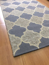 Load image into Gallery viewer, Handmade Wool Modern Brown/ Gray 5' x 8' lt1384 Area Rug