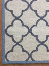 Load image into Gallery viewer, Handmade Wool Modern Ivory/ Silver 5' x 8' lt1394 Area Rug