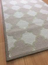 Load image into Gallery viewer, Handmade Wool Modern Pink/ Ivory 5' x 8' lt1405 Area Rug