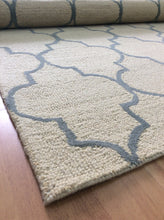 Load image into Gallery viewer, Handmade Wool Modern Rust/ Gray 5' x 8' lt1420 Area Rug