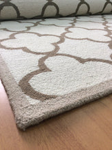 Load image into Gallery viewer, Handmade Wool Modern Ivory/ Brown 5' x 8' lt1428 Area Rug