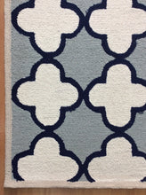 Load image into Gallery viewer, Handmade Wool Modern L.Blue/ Ivory 5' x 8' lt1435 Area Rug