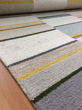 Load image into Gallery viewer, Handmade Wool Modern Ivory/ Gold 5' x 8' lt1440 Area Rug