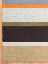 Load image into Gallery viewer, Handmade Wool Modern Ivory/ SIlver 5' x 8' lt1447 Area Rug