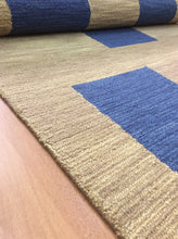 Load image into Gallery viewer, Handmade Wool Modern Brown/ Blue 5' x 8' lt1451 Area Rug