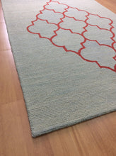 Load image into Gallery viewer, Handmade Wool Modern Green/ Orange 5' x 8' lt1453 Area Rug