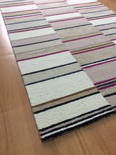 Load image into Gallery viewer, Handmade Wool Modern Ivory/ Beige 5' x 8' lt1466 Area Rug