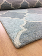 Load image into Gallery viewer, Handmade Wool Modern Blue/ Gray 5' x 8' lt1501 Area Rug