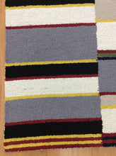Load image into Gallery viewer, Handmade Wool Modern Ivory/ Gray 5' x 8' lt1508 Area Rug