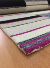 Load image into Gallery viewer, Handmade Wool Modern Ivory/ Gray 5' x 8' lt1516 Area Rug