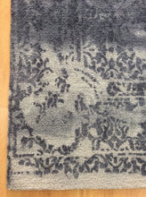 Load image into Gallery viewer, Handmade Wool Floral Gray/ Ivory 5' x 8' lt1527 Area Rug