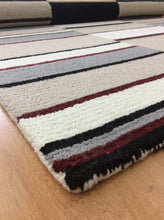 Load image into Gallery viewer, Handmade Wool Modern Ivory/ Gray 5' x 8' lt1534 Area Rug