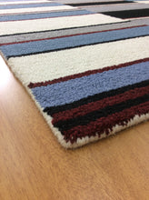Load image into Gallery viewer, Handmade Wool Modern Blue/ Ivory 5' x 8' lt1536 Area Rug