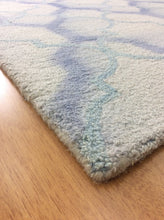 Load image into Gallery viewer, Handmade Wool Modern Ivory/ Blue 5' x 8' lt1540 Area Rug