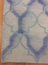 Load image into Gallery viewer, Handmade Wool Modern Ivory/ Blue 5' x 8' lt1540 Area Rug