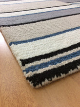 Load image into Gallery viewer, Handmade Wool Modern Gray/ Ivory 5' x 8' lt1542 Area Rug