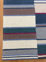Load image into Gallery viewer, Handmade Wool Modern Ivory/ Blue 5' x 8' lt1543 Area Rug