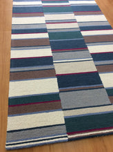 Load image into Gallery viewer, Handmade Wool Modern Ivory/ Blue 5' x 8' lt1543 Area Rug